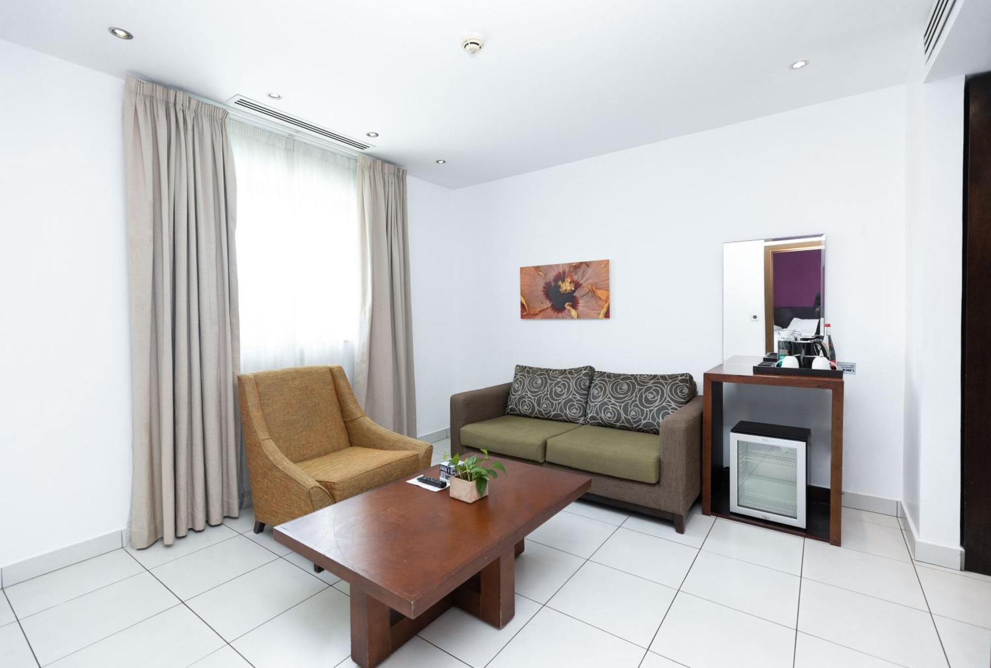 Ibis Styles Accra Airport Otel Dış mekan fotoğraf