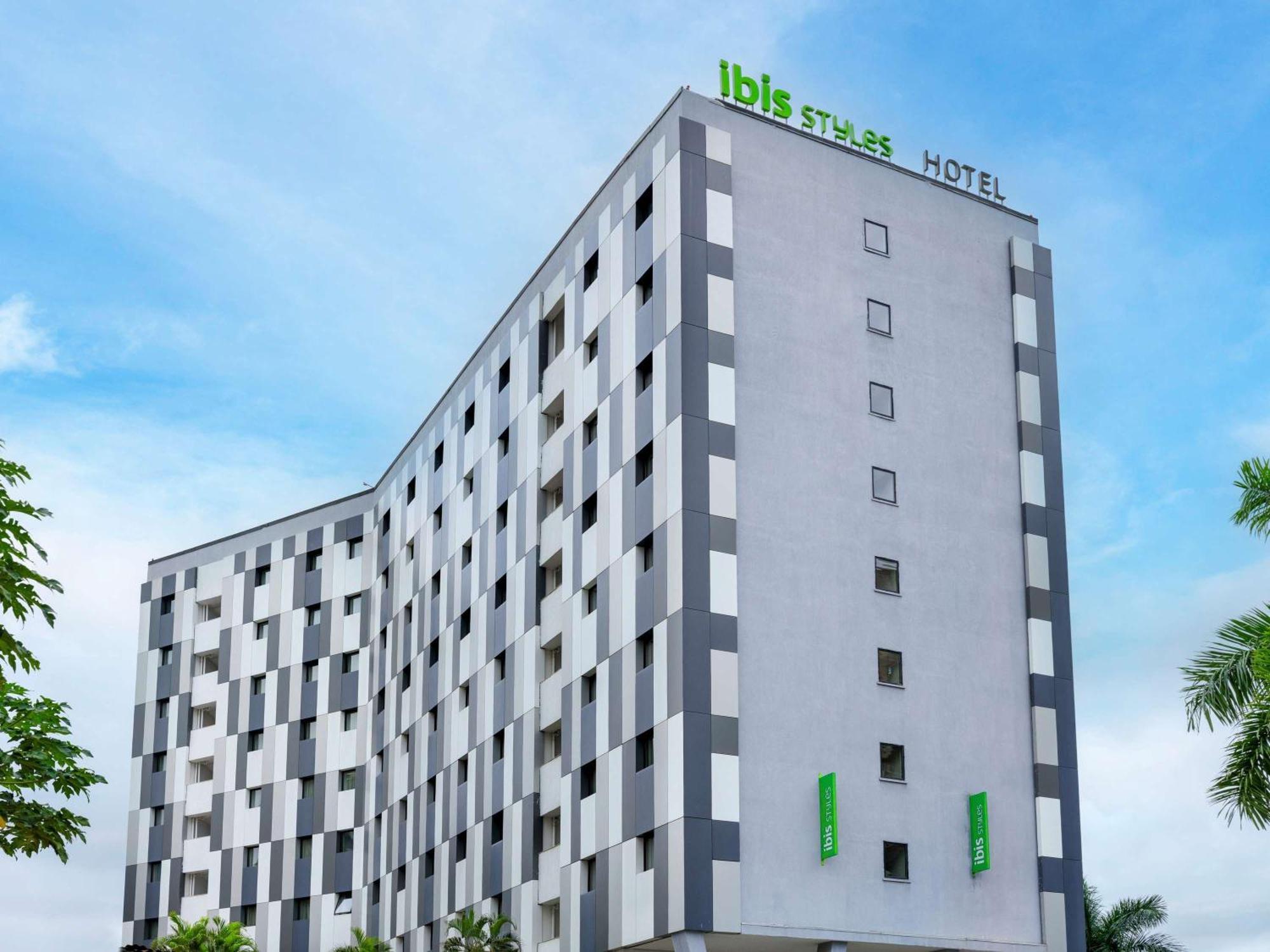 Ibis Styles Accra Airport Otel Dış mekan fotoğraf